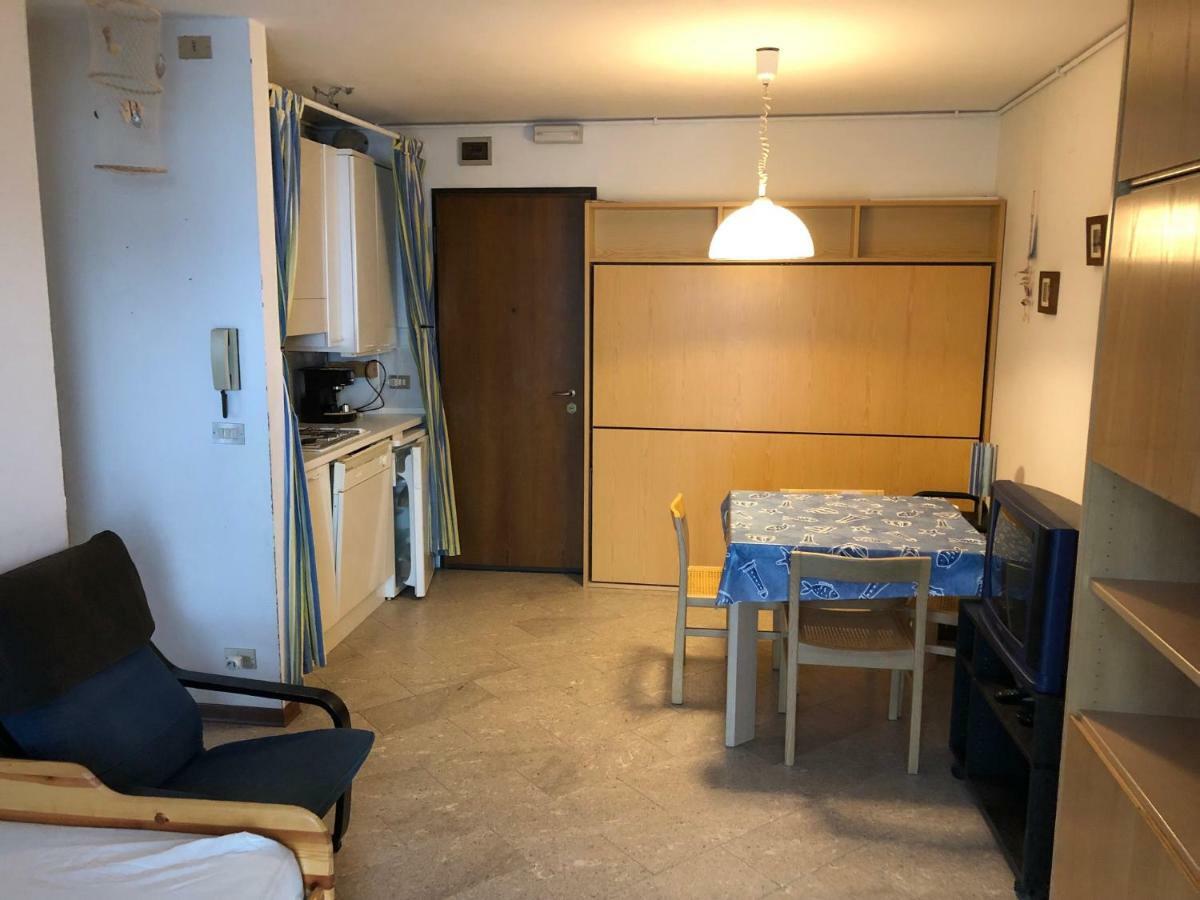 San Giusto Apartment กราโด ภายนอก รูปภาพ